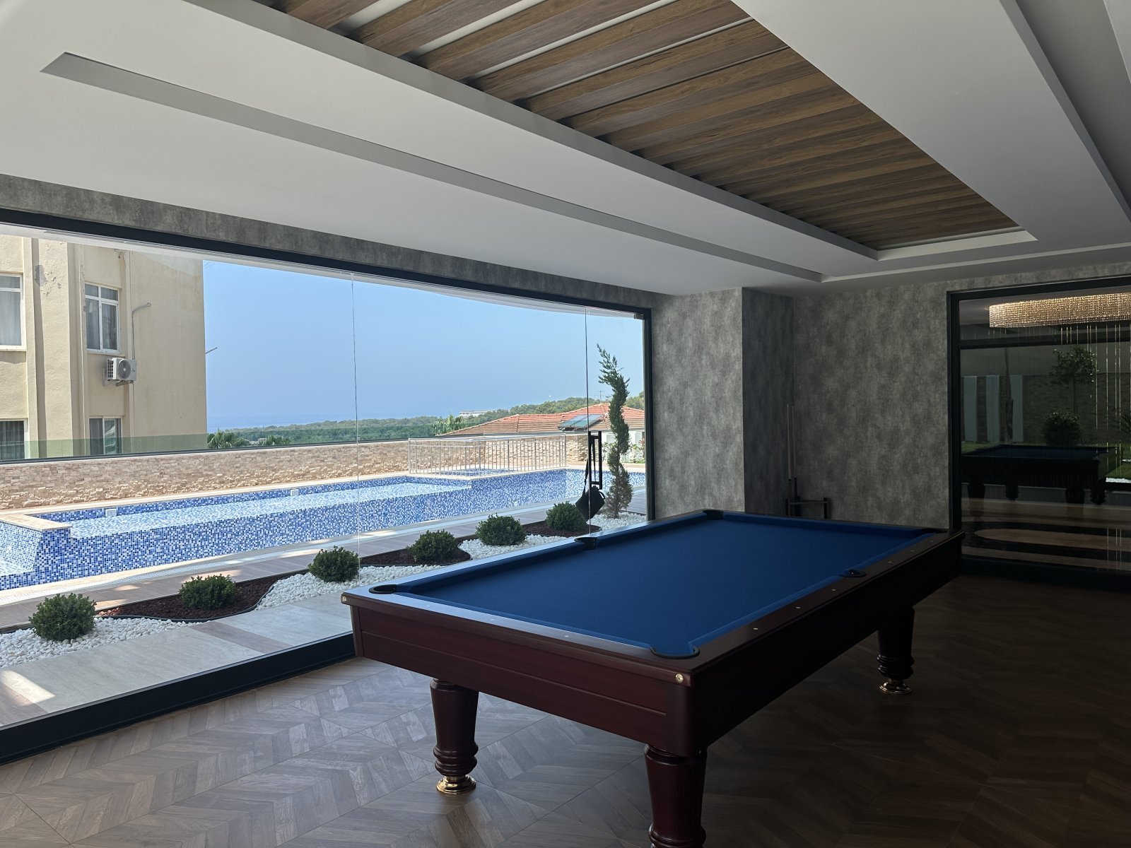 Modernes Wohnen in Avsallar mit Strandnähe, Pool und Wellnesskomfort