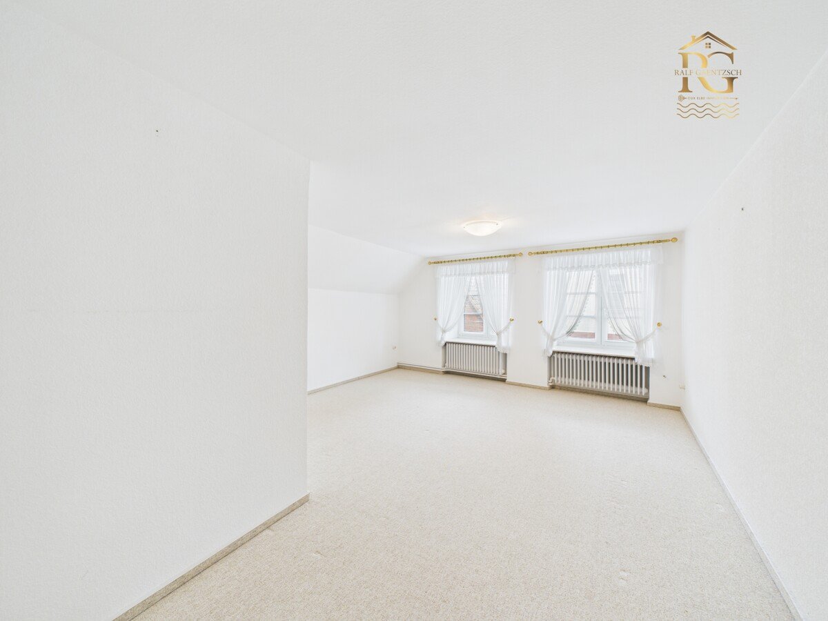 TOP Angebot ! EFH  oder Generationshaus saniert an der Nordseeküste ! 8 Zimmer/gewerbliche Nutzung möglich!