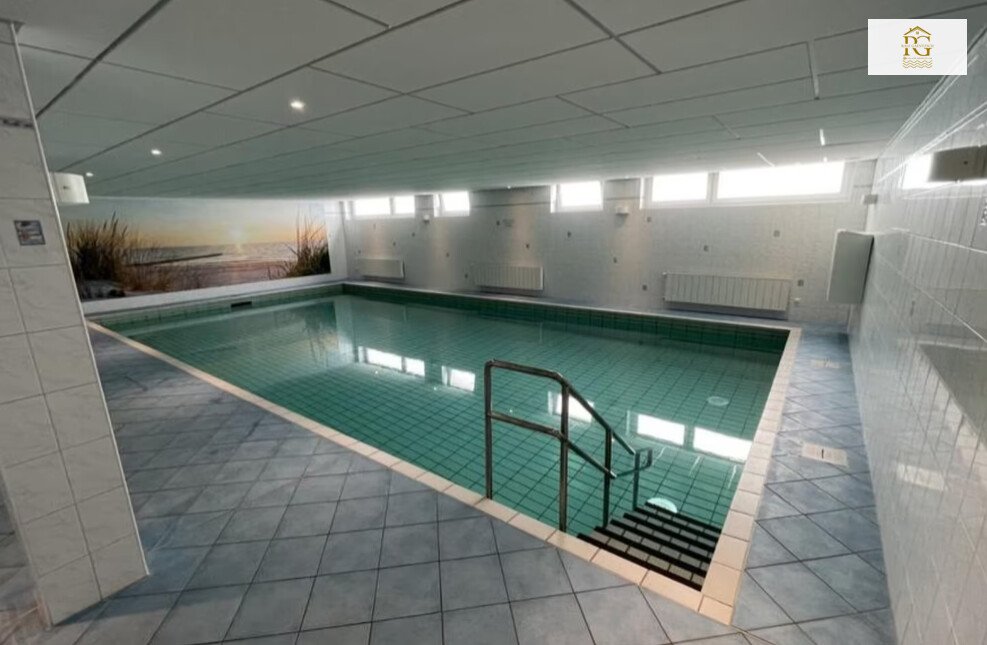 Moderne Eigentumswohnung/Ferienwohnung in TOP Lage im Nordseebad Cuxhaven-Duhnen mit Schwimmbad/Sauna/Parkplatz/möbiliert
