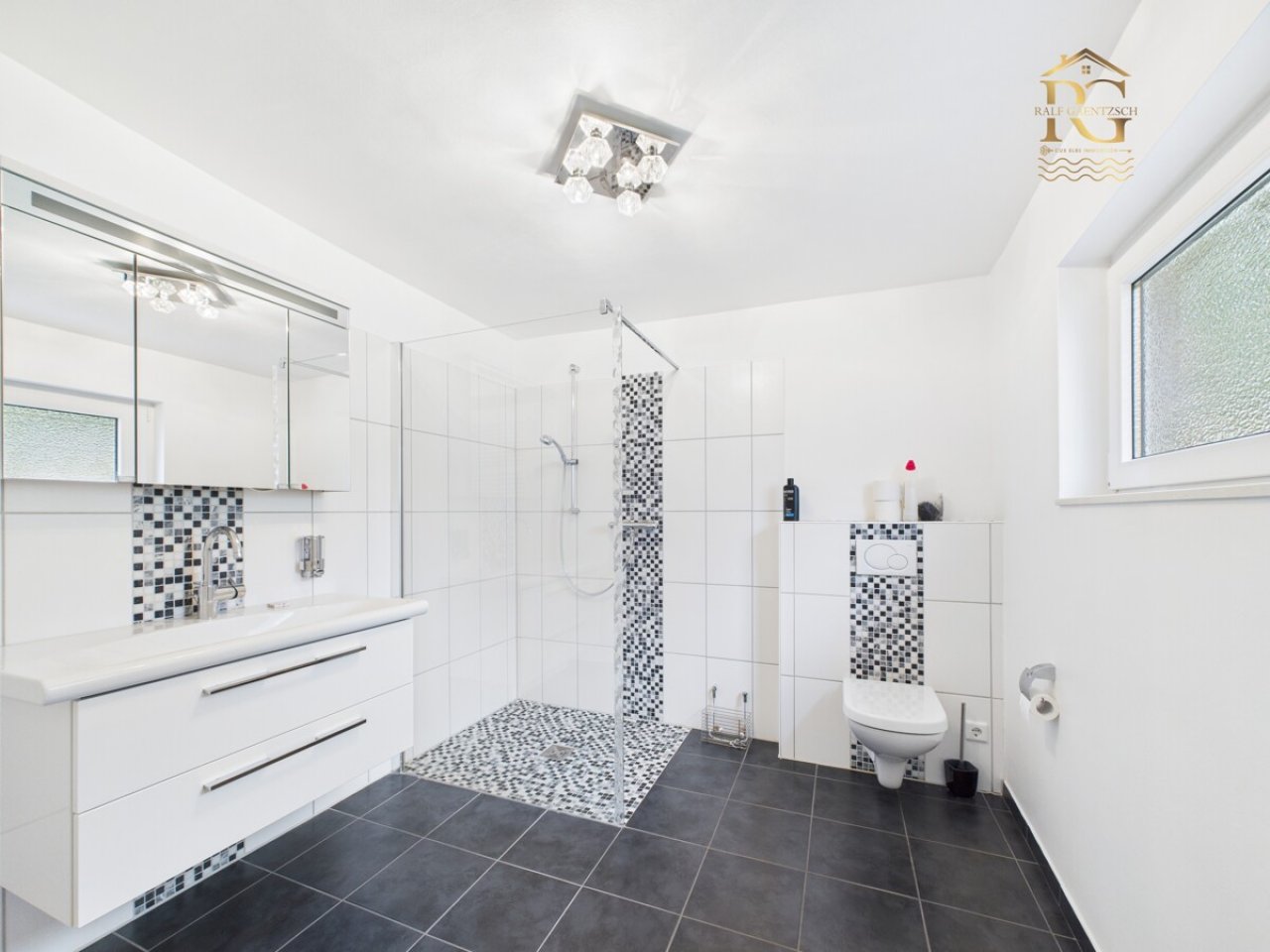 Badezimmer Erdgeschoss 